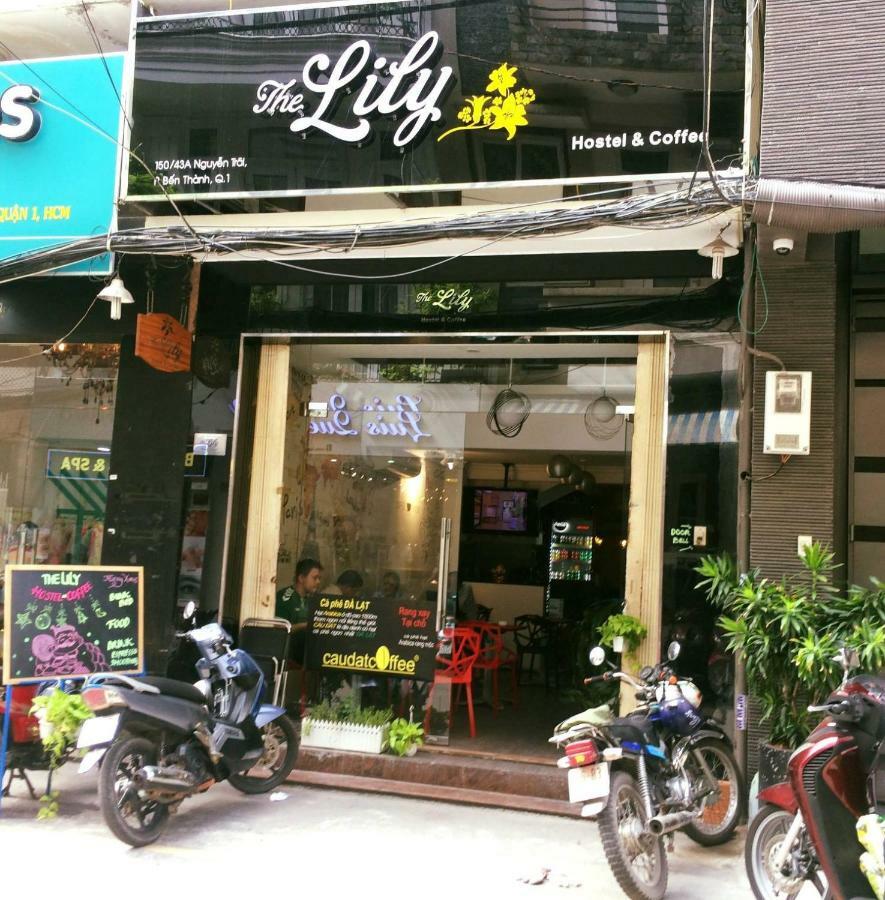 The Lily Hostel & Coffee Thành Pho Ho Chí Minh Esterno foto