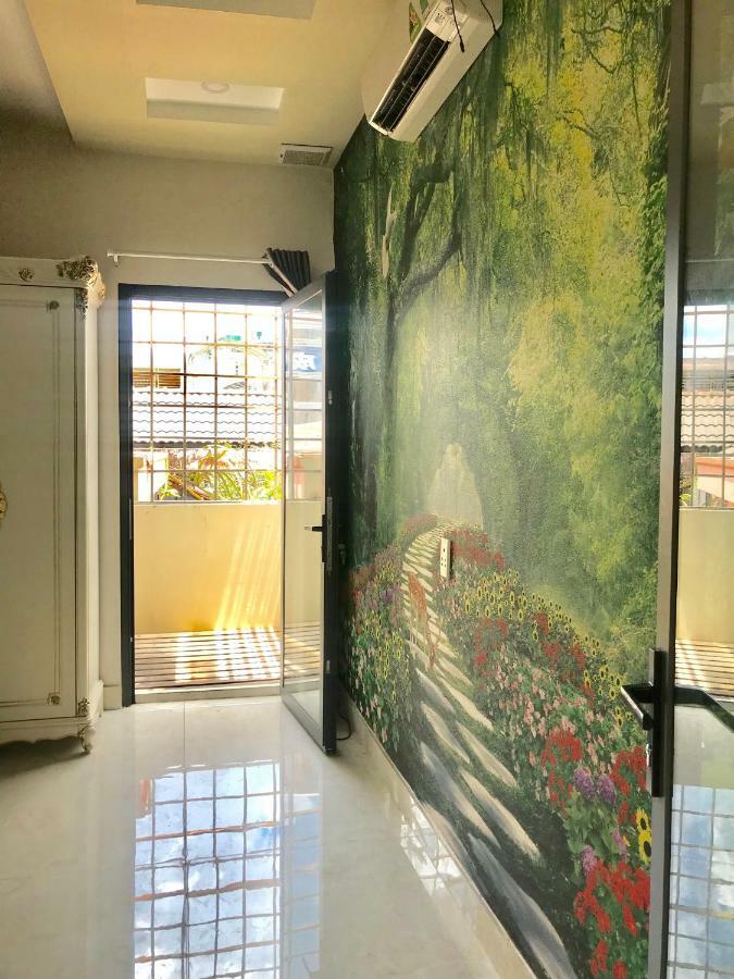 The Lily Hostel & Coffee Thành Pho Ho Chí Minh Esterno foto