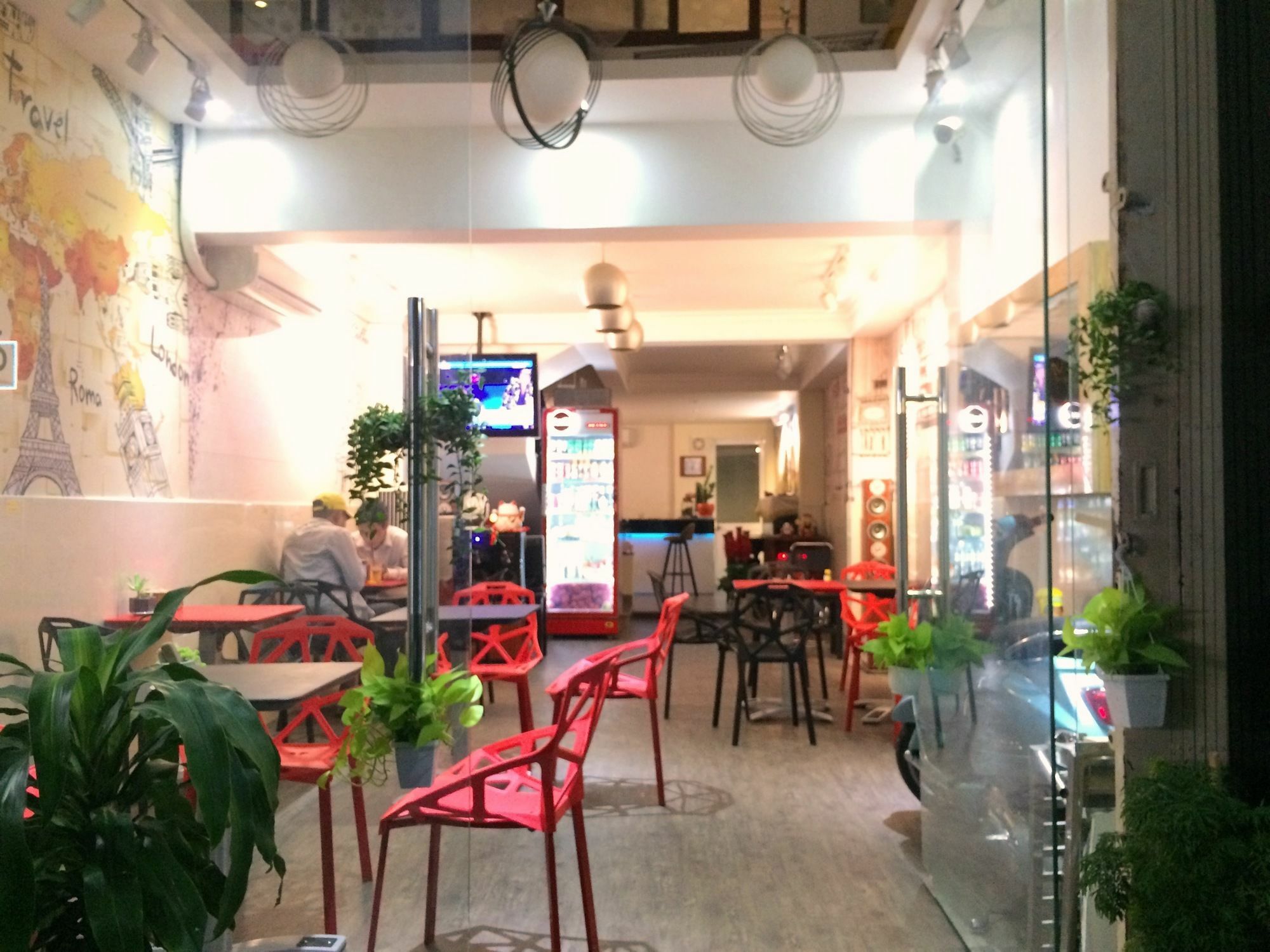 The Lily Hostel & Coffee Thành Pho Ho Chí Minh Esterno foto